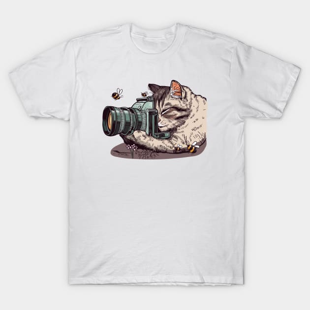 Kitty Photographing Bees T-Shirt by KilkennyCat Art